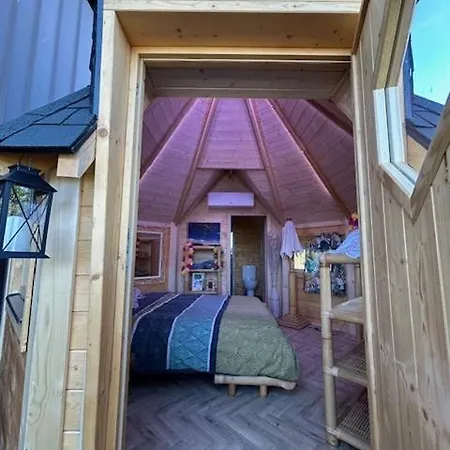 Les Philous Gourmands 住宿加早餐酒店 3*