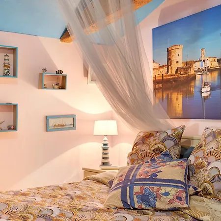 Les Philous Gourmands Bed & Breakfast 3*
