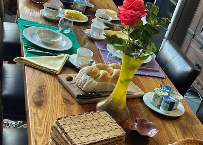 Les Philous Gourmands Couette-café